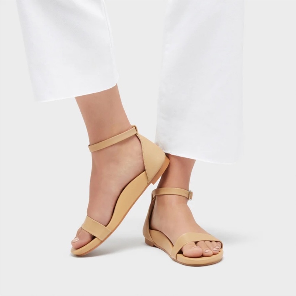 Sécra Poppy‎ Leather Sandals Size 6.5